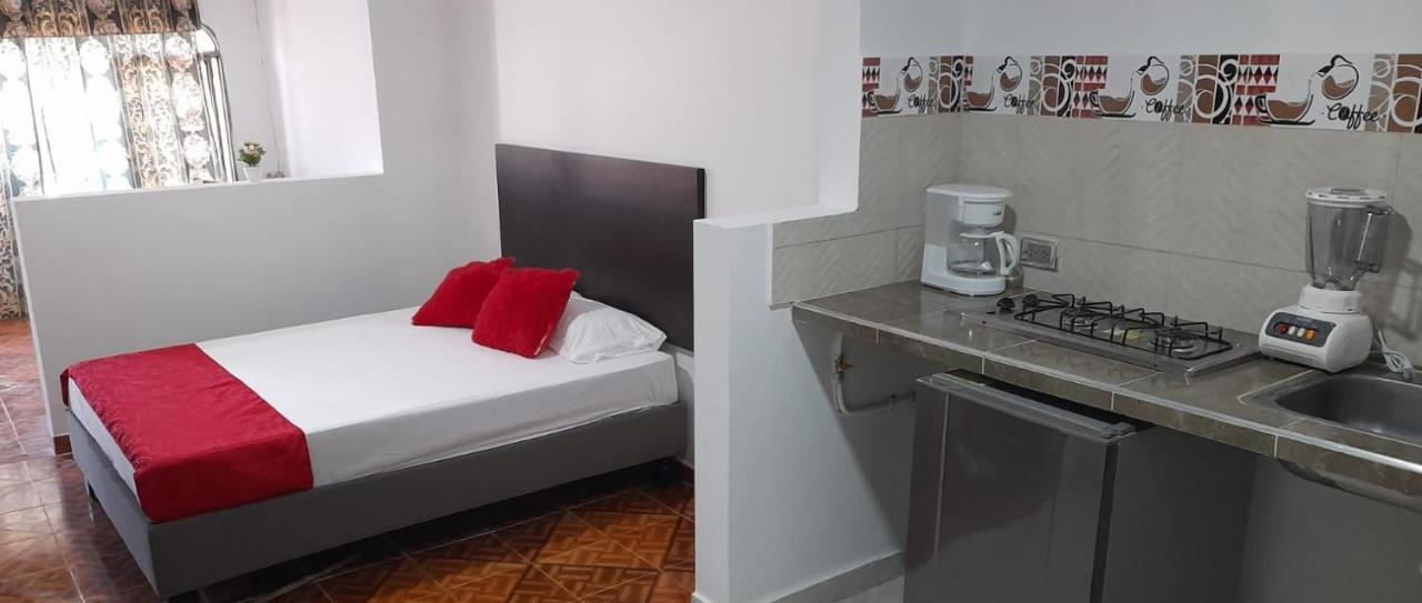 Apartaestudios El Jardin Cali Εξωτερικό φωτογραφία