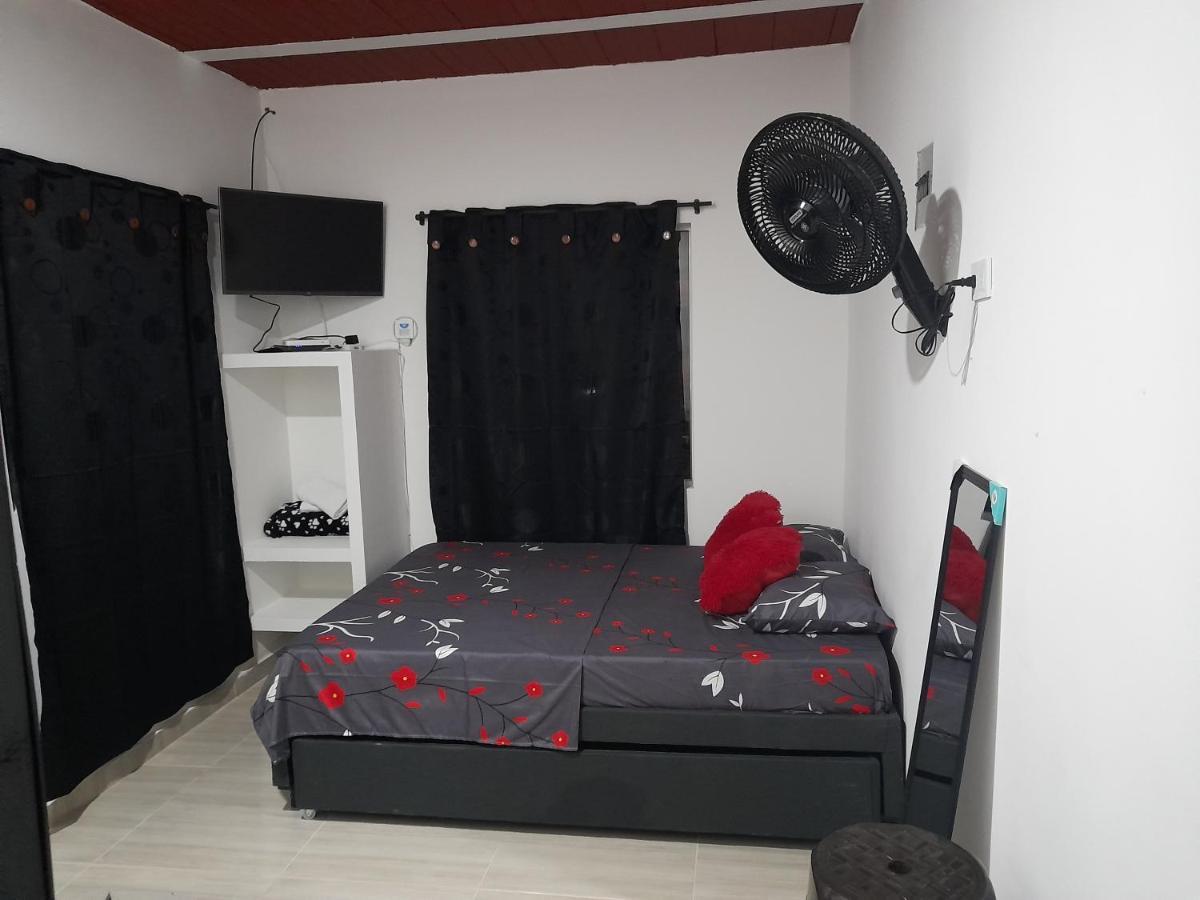 Apartaestudios El Jardin Cali Εξωτερικό φωτογραφία